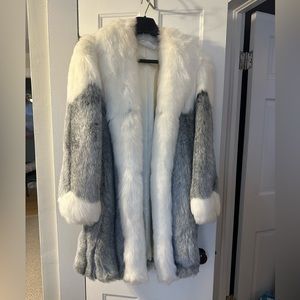 Vintage Faux Fur Coat, 3/4 length, Silver and White. Size medium. Satin-lined.